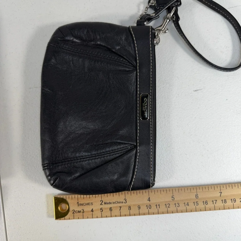 Coach Black Legacy Wristlet Wallet‎ Leather Small Pouch 48179 Designer Festival